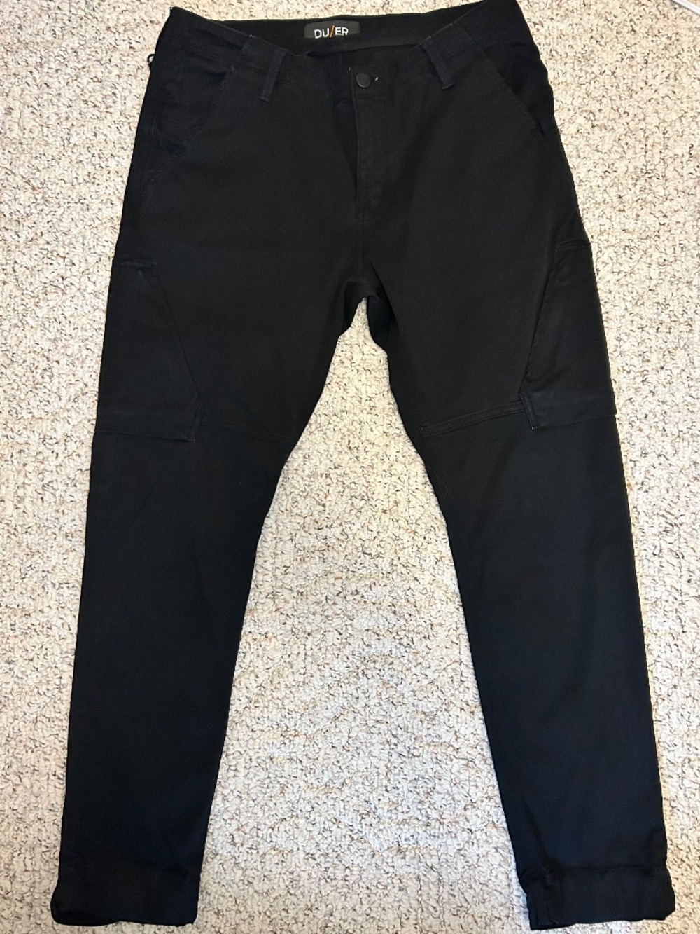 DUER Live Free Adventure Cargo Pants Black Utility Convertible Snap Jogger 34x30